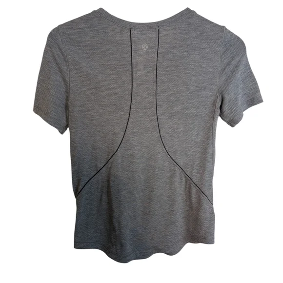 Lululemon Long Distance Heather Gray Short Sleeve Tee Shirt Size 0 - Picture 3 of 10